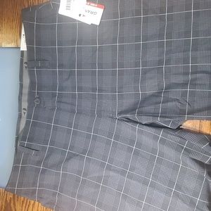 Mens size 38 golf shorts